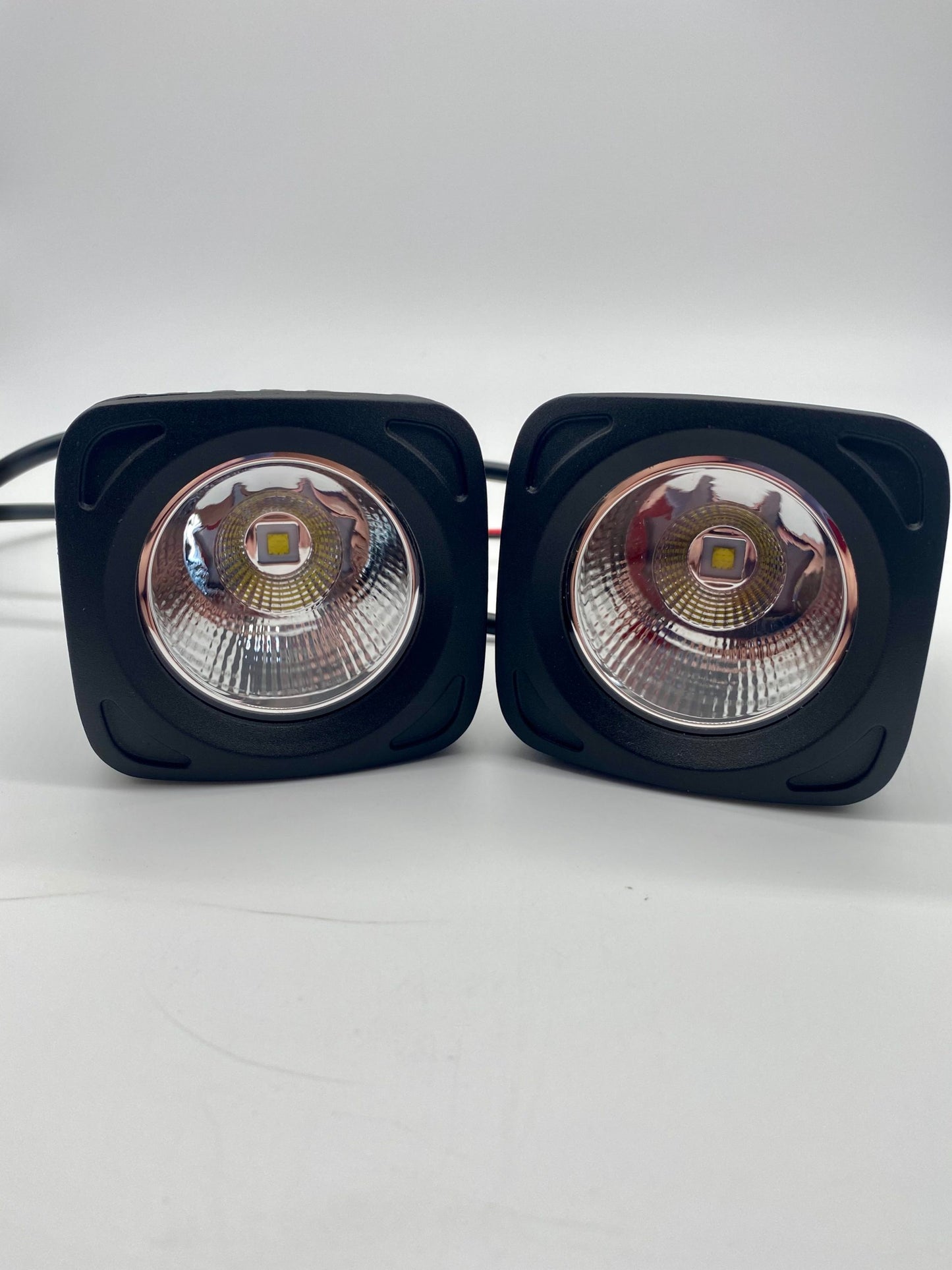 Code 4 LED 3.5″ 35 Watt square pod white light, sold in pairs